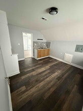 3199 W 44th St in Cleveland, OH - Foto de edificio - Building Photo
