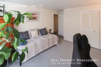 27 Ernest Ave in Exeter, NH - Building Photo - Building Photo