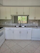 1300 SW 125th Ave, Unit 310K in Pembroke Pines, FL - Building Photo - Building Photo