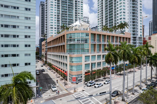 200 Biscayne Boulevard Way Apartments