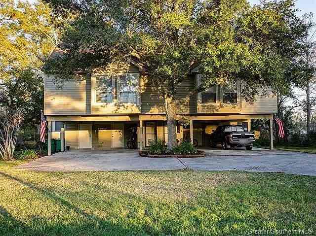 48 Chamale Cove E in Slidell, LA - Building Photo