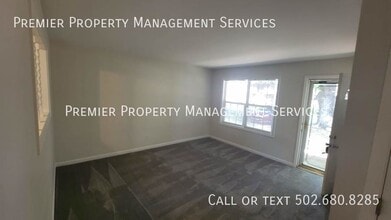 4702 Haney Way in Louisville, KY - Building Photo - Building Photo