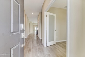 9222 Gilmore Grove Way in Jacksonville, FL - Building Photo - Building Photo