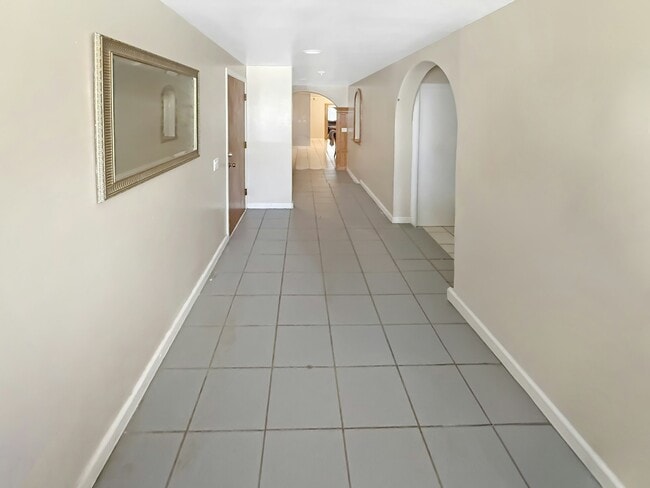 95-216-216 Kaopua Loop in Mililani, HI - Building Photo - Building Photo