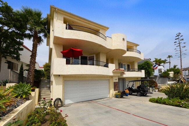 property at 318 Cazador Ln