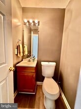 403 Chatham Square in Winchester, VA - Building Photo - Building Photo