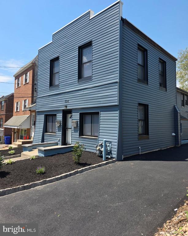 property at 514 Ryers Ave