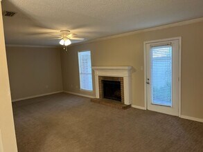 6401 Cedar Bend Ct in Mobile, AL - Building Photo - Building Photo