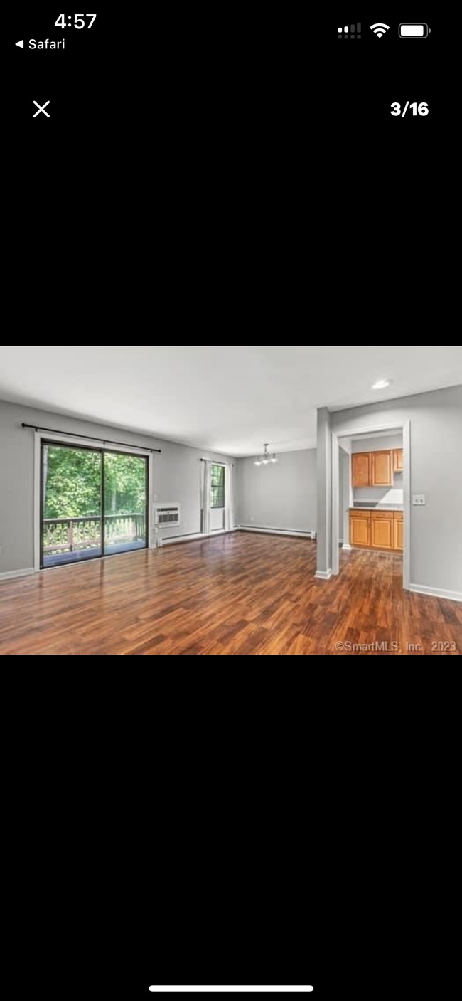 18 Homestead Ln in Brookfield, CT - Building Photo - Building Photo