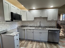 174 Hermosa St in Pagosa Springs, CO - Building Photo