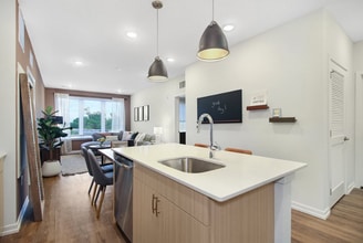 238 Bergen St in Harrison, NJ - Foto de edificio - Building Photo