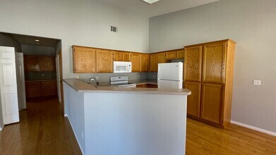 517 W Mesquite Blvd in Mesquite, NV - Building Photo - Building Photo