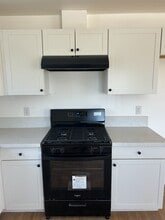 624 N Smith Rd in Tipton, CA - Building Photo - Building Photo