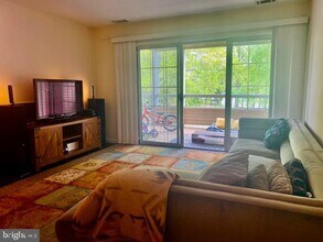 101 Claridge Ct-Unit -6 in Princeton, NJ - Building Photo - Building Photo