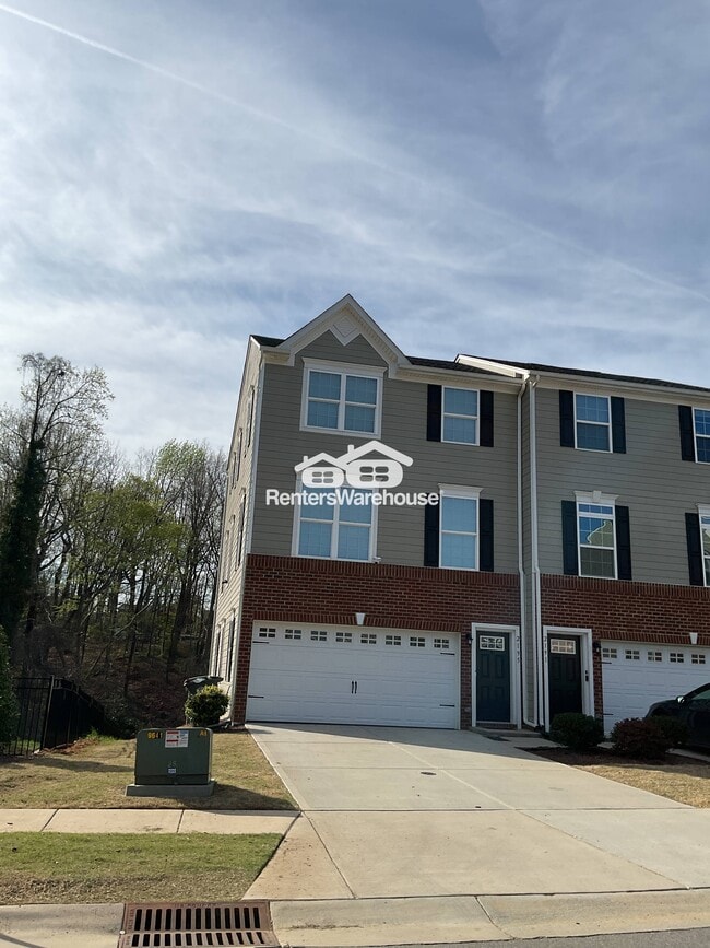 property at 2195 Autumn Cyprus Ave