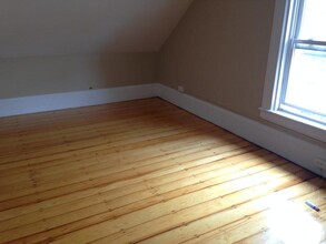24 Highgate St, Unit 4 in Boston, MA - Building Photo - Building Photo