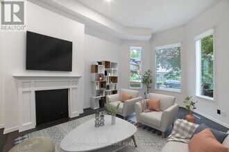 103 Gloucester St in Toronto, ON - Building Photo - Building Photo
