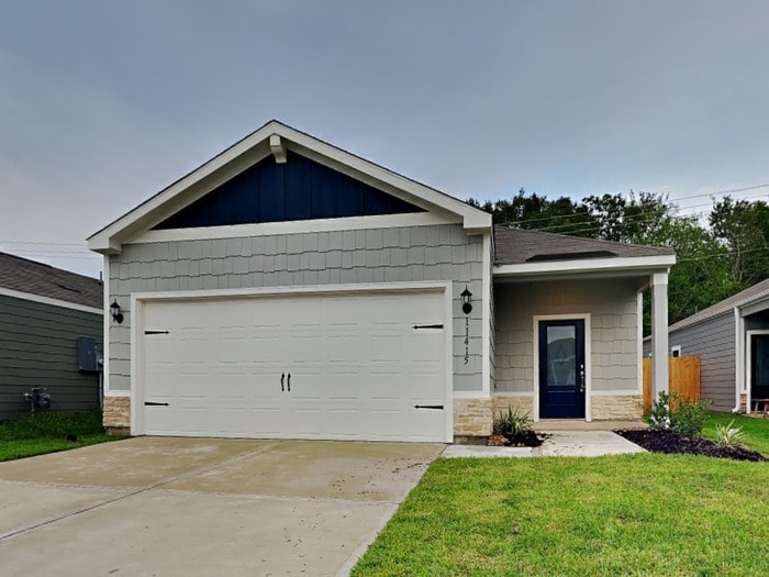 11415 Bright Sun Dr in Houston, TX - Foto de edificio