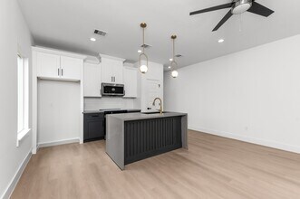 2316 McKee St in Houston, TX - Building Photo - Building Photo