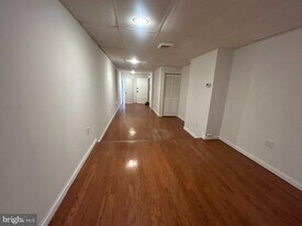 44 S 2nd St in Philadelphia, PA - Building Photo