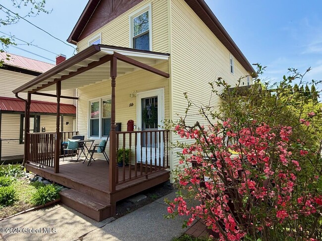 property at 59 Franklin St
