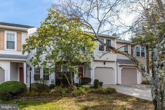 145 Windham Ct in Princeton, NJ - Building Photo - Building Photo