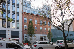 Factory Lofts in Brooklyn, NY - Foto de edificio - Primary Photo