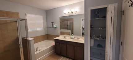 910 Fallbrooke Ave in Deltona, FL - Building Photo - Building Photo