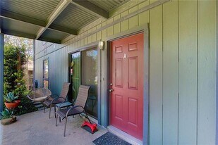 6211 Adalee Ave in Austin, TX - Building Photo