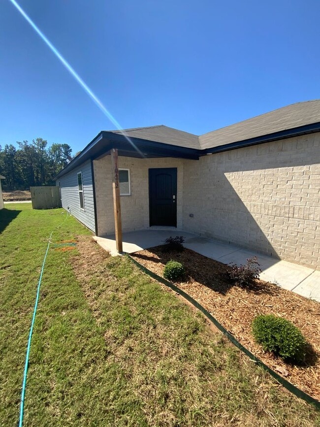 10412 Marilyn Dr in North Little Rock, AR - Foto de edificio - Building Photo