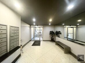 East 58th Street in New York, NY - Building Photo - Building Photo