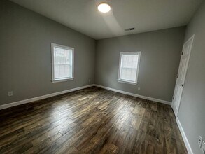 861 W 12th St in Winston-Salem, NC - Building Photo - Building Photo