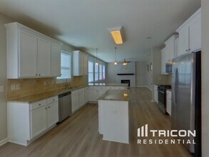 6492 Waterford St SW in Atlanta, GA - Building Photo - Building Photo