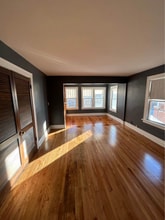 316 Highwood Ave, Unit 2 in Highwood, IL - Building Photo - Building Photo