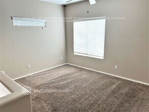 13232 W Watson Ln in Surprise, AZ - Foto de edificio - Building Photo