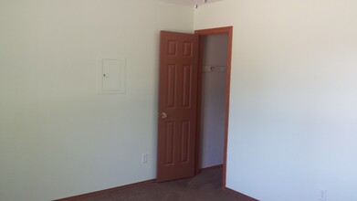 1716 33rd St SE in Rio Rancho, NM - Building Photo - Building Photo