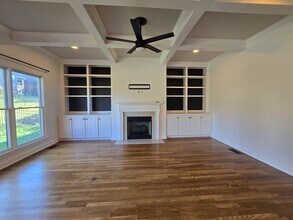 2004 Callaway Park Pl in Thompson's Station, TN - Building Photo - Building Photo