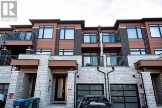 130 Purple Sage Dr in Brampton, ON - Building Photo - Building Photo