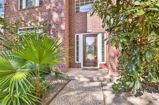 property at 16222 Rutley Cir