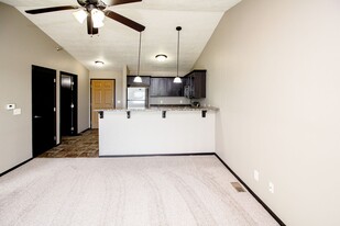 The Villas at Canyon Creek Apartments