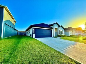 31611 Farlam Farms Trl in Brookshire, TX - Building Photo - Building Photo