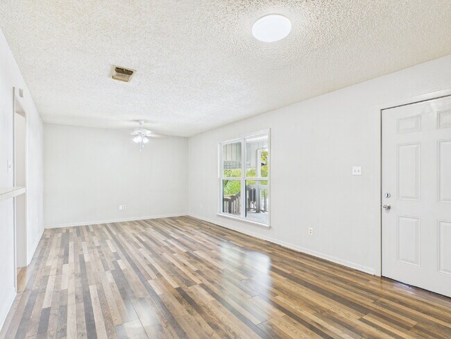 property at 1603 Stoney Ridge Ct