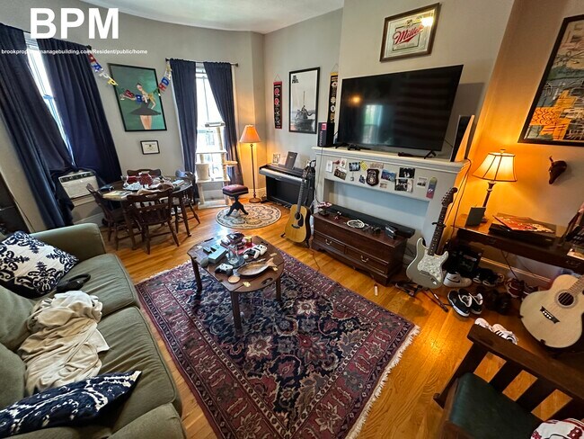 669 Massachusetts Ave in Boston, MA - Foto de edificio - Building Photo