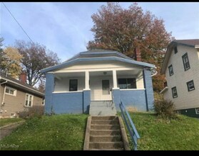 403 Noble Ave in Akron, OH - Building Photo - Building Photo