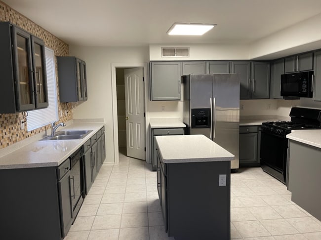 23434 N 21st Wy in Phoenix, AZ - Building Photo - Building Photo