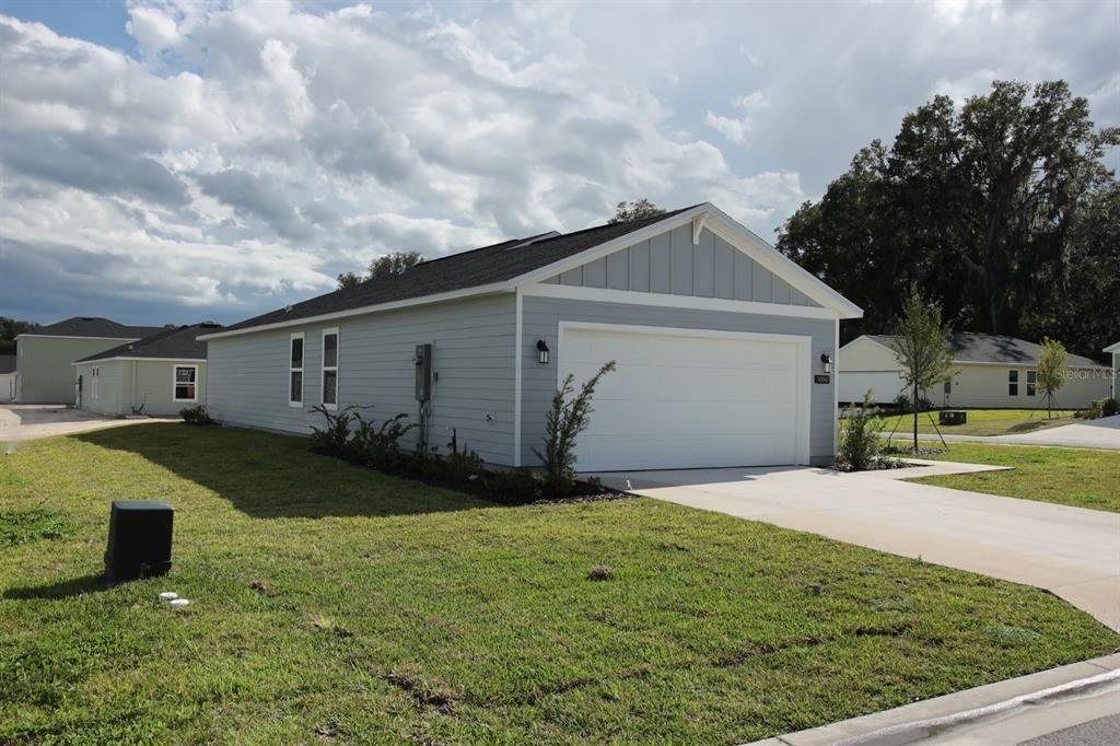 3080 NE 38th Ln in Ocala, FL - Building Photo