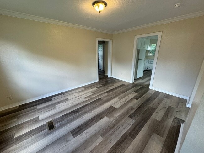 37645 Hendley Ave in Dade City, FL - Building Photo - Building Photo