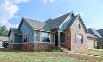 Willowbrook Duplexes in Fort Smith, AR - Building Photo
