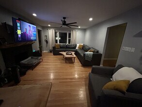 1008 Lambeth Dr, Unit W/OSauna in Columbus, OH - Foto de edificio - Building Photo