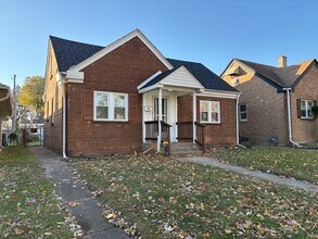 14434 S Edbrooke Ave in Riverdale, IL - Building Photo - Building Photo